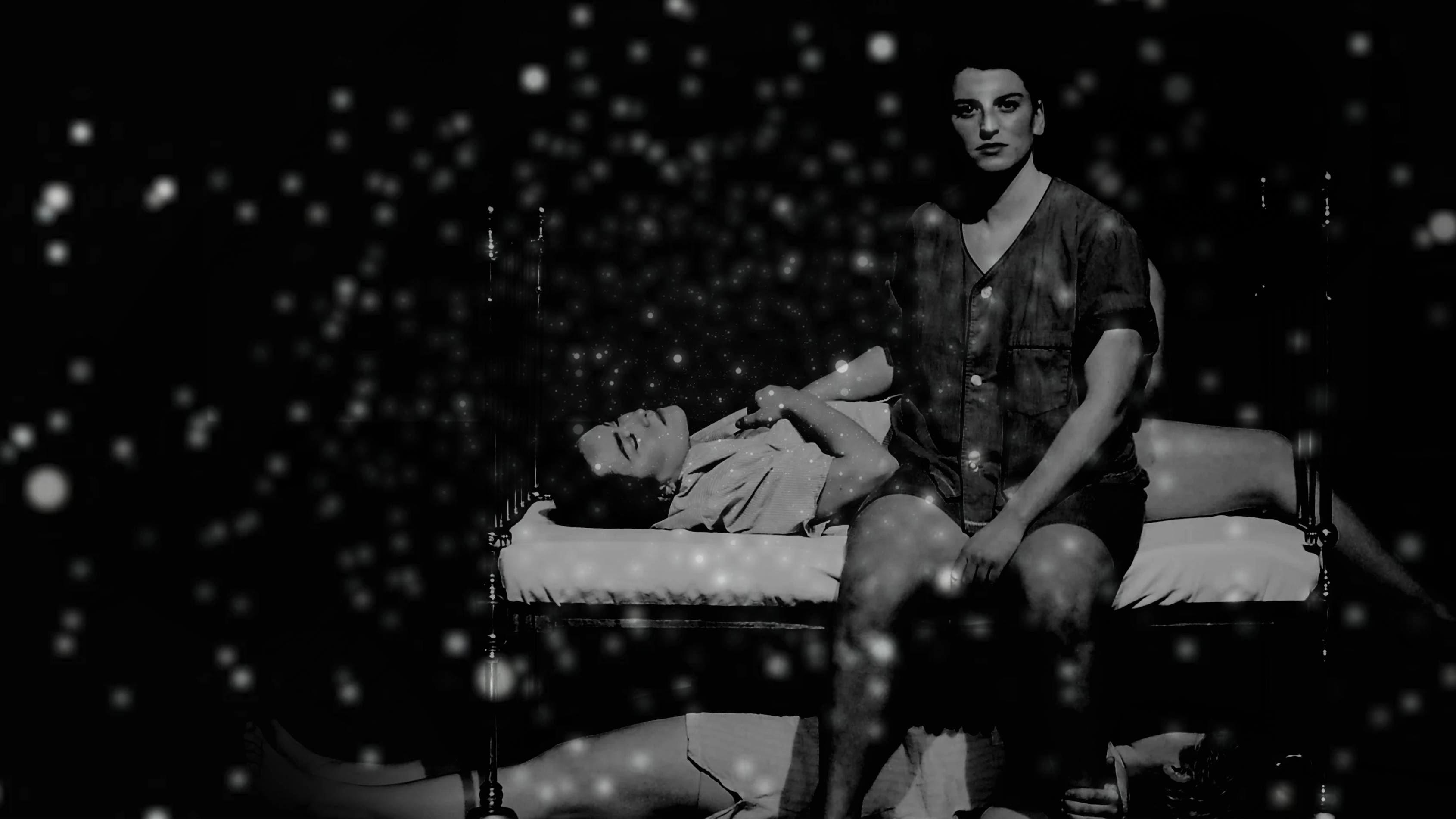 How a 4.48 Psychosis Production Brought Cinema to the Stage